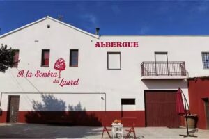 A la Sombra del Laurel – Albergue Navarrete