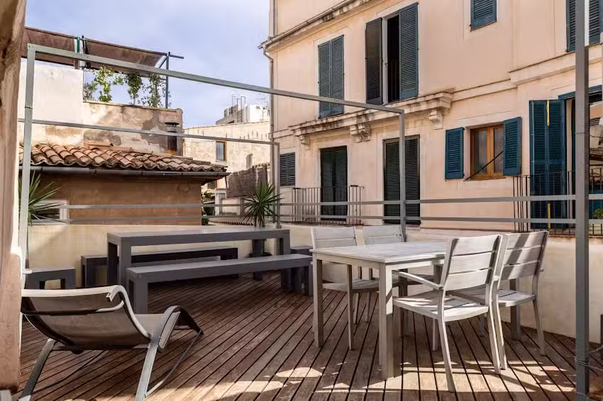 Antiguo Brondo Selfcheck-in Smart Rooms