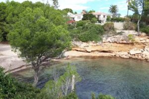 Apartaments Cala Llobeta