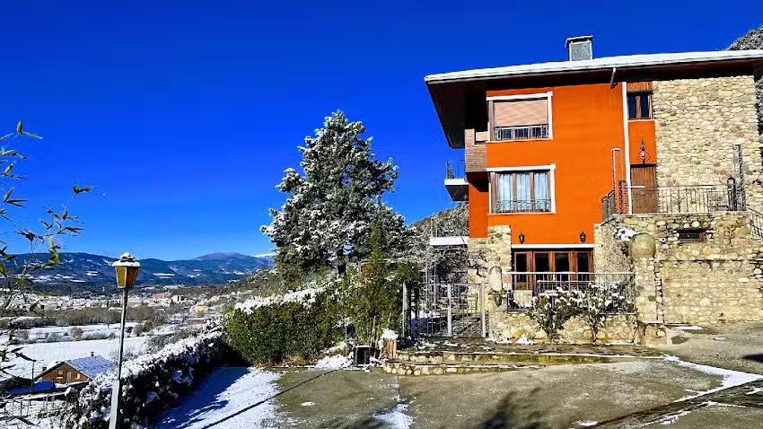 Apartaments Turístics La Vinya de Sant Pere