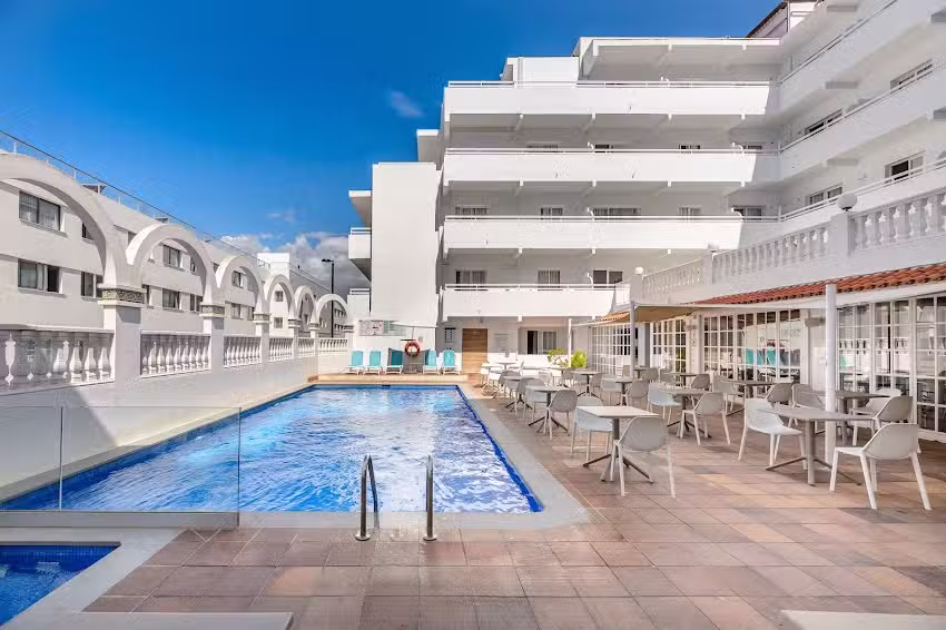 Aparthotel Vibra Lux Mar