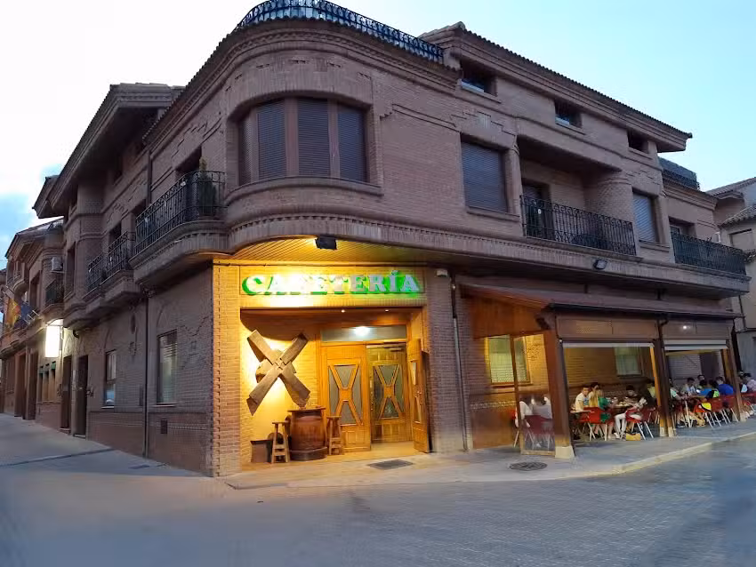 BAR MOLINO-HOSTAL LA CEPA