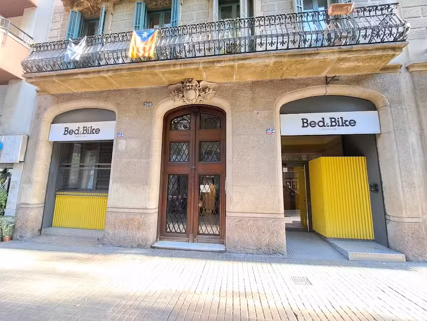 Barcelona Bed and Bike Hostel