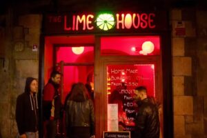 Black Swan Hostel Barcelona