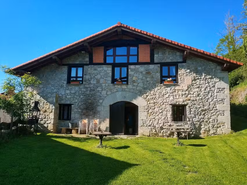 Casa Rural Iribesenea