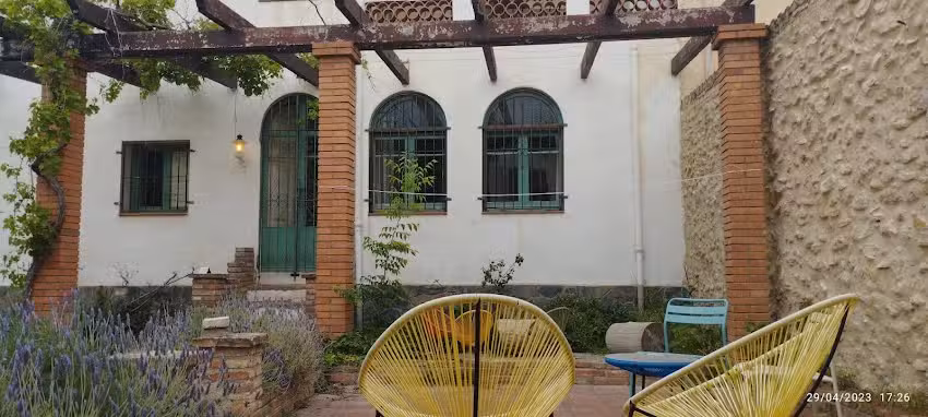 Casa rural les violetes