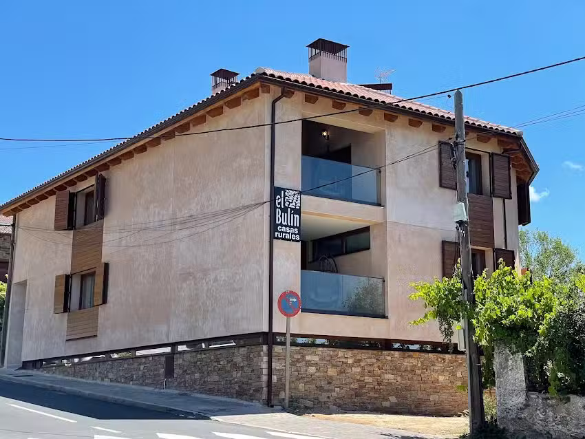 Casas Rurales El Bul&iacute;n de Montejo