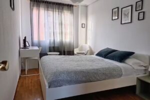 ESTANCIA DE 4 HABITACIONES, SIN COCINA 2 BAÑOS, C/ Pozo