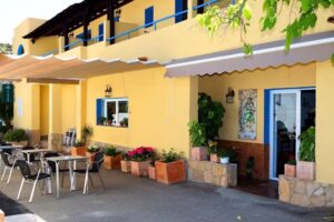 Hospedería Ancladero -La Parata