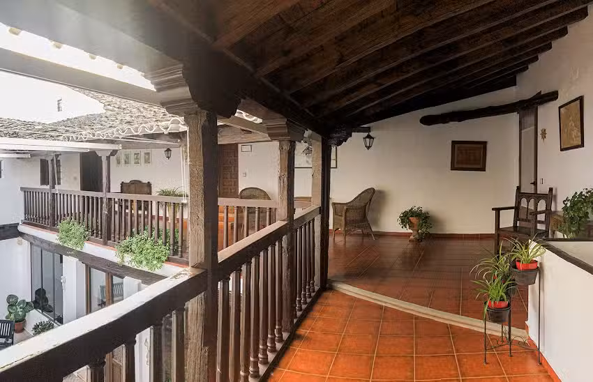 Hospedería Casa de la Torre