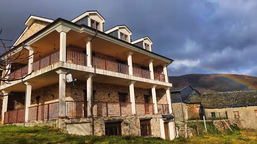 Hostal Aires del Caurel