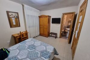 Hostal Al – Qazeres‎