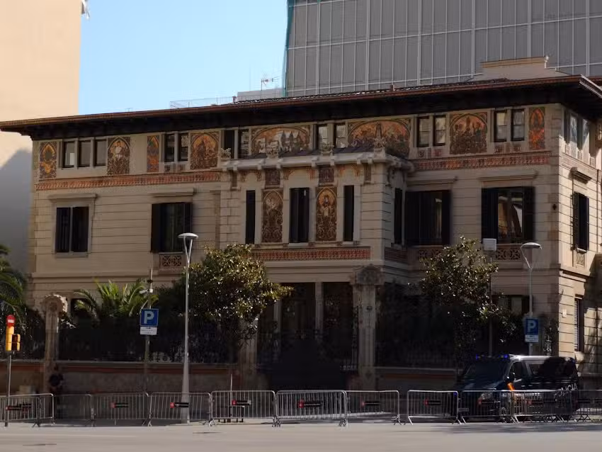 HOSTAL BOUTIQUE KHRONOS