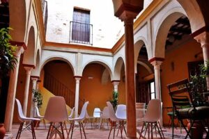 Hostal Café FRENTEABASTOS