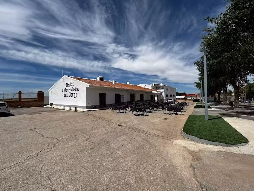 Hostal Cafetería San Jorge