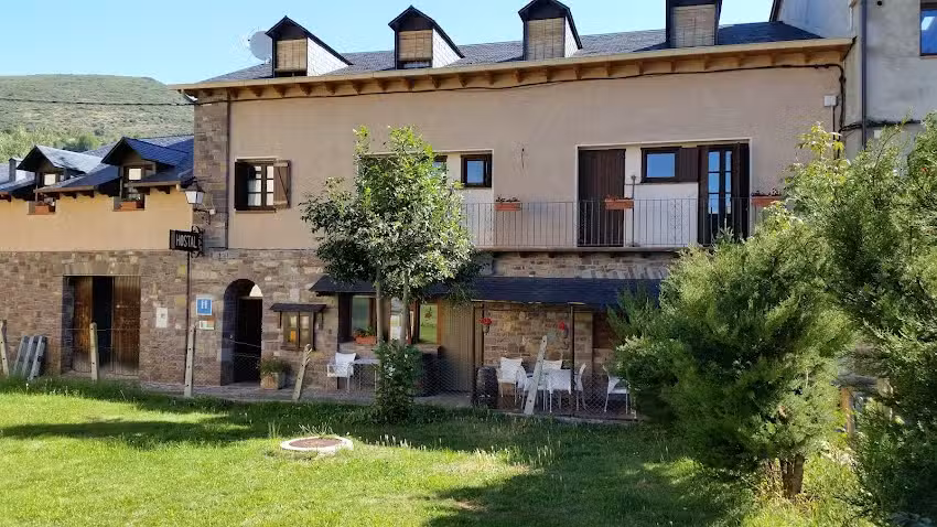 Hostal Casa Francho