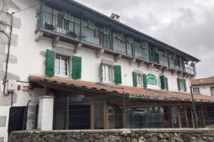 Hostal Ekaitza
