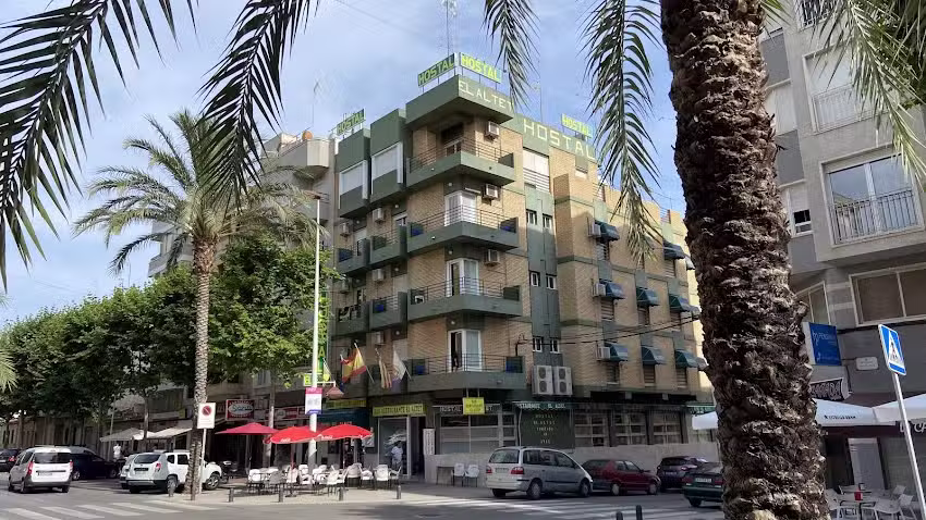 Hostal El Altet