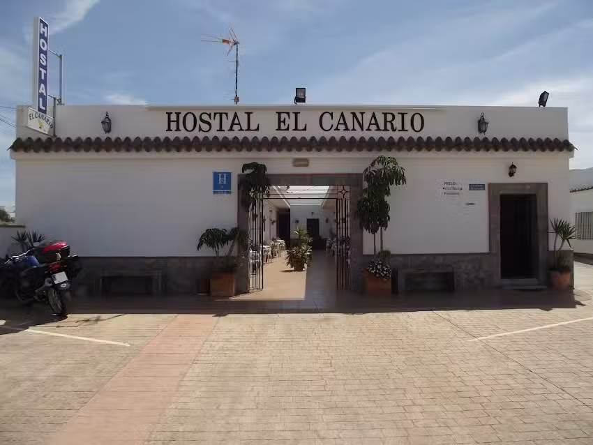 Hostal El Canario