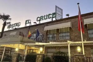 Hostal El Cruce