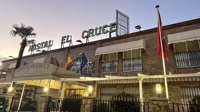 Hostal El Cruce