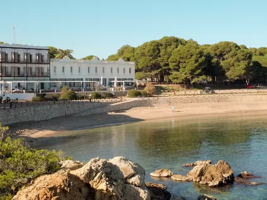 Hostal Emp&uacute;ries