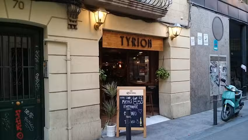 Hostal Express by gaiarooms