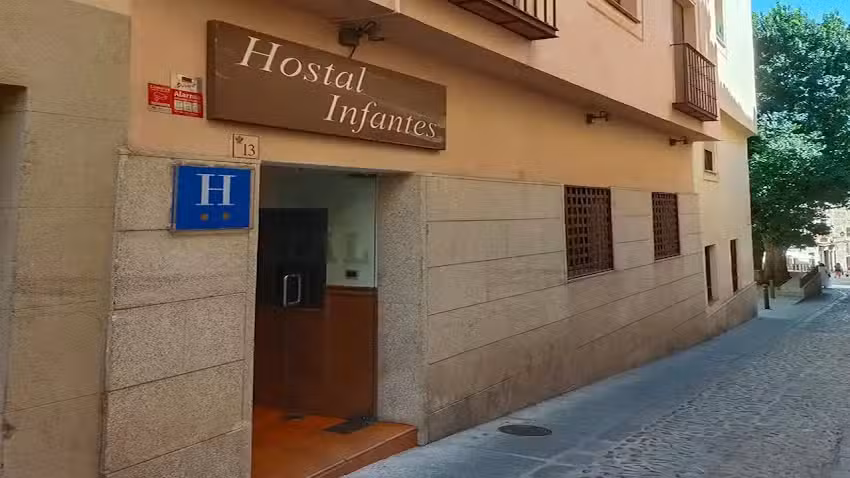 Hostal &laquo;Infantes&raquo;, Toledo ESPA&Ntilde;A