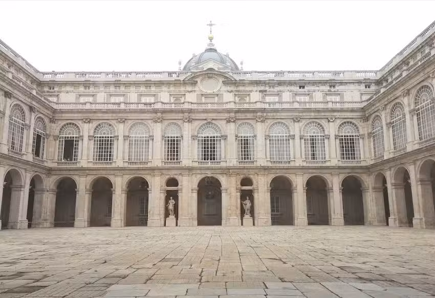 Hostal La Casa de La Plaza