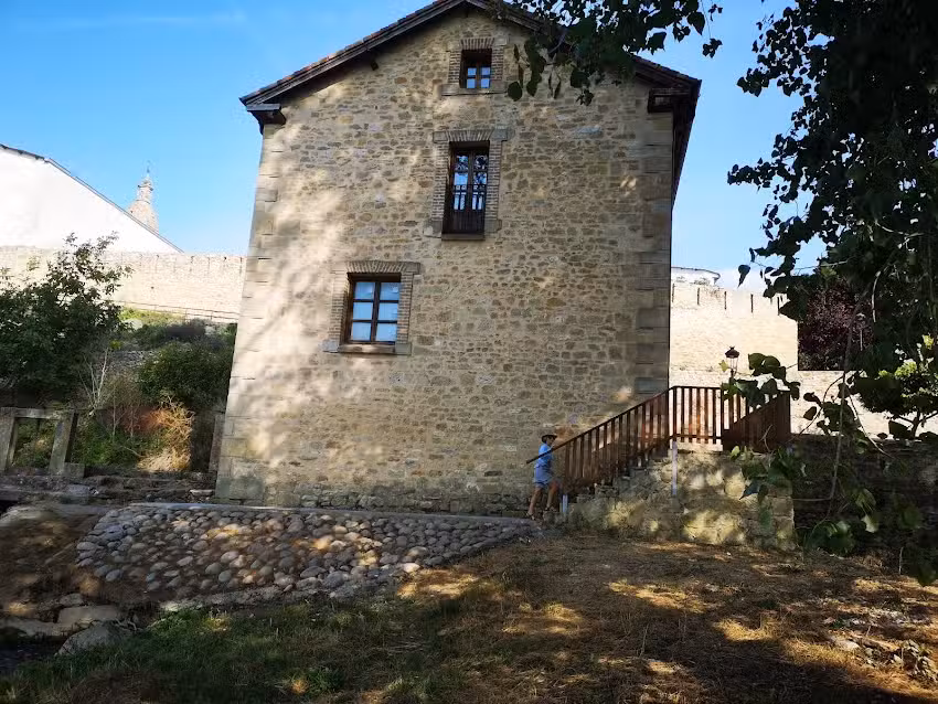 Hostal &ndash; Pensi&oacute;n Pili