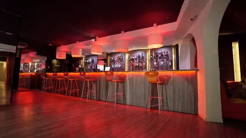 HOSTAL-PUB Rosa de los Vientos