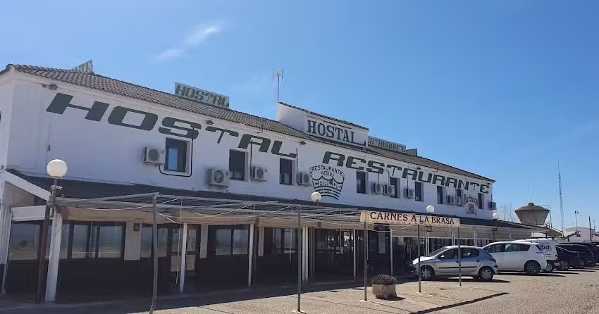 Hostal Restaurante Carlos III