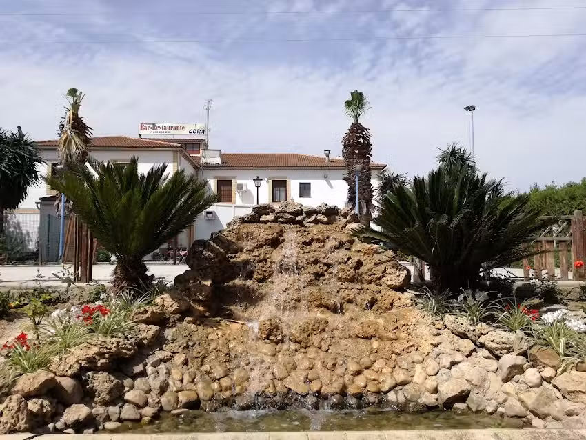 HOSTAL RESTAURANTE CORA