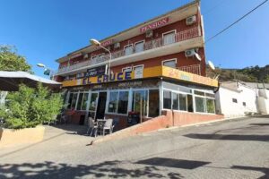 Hostal Restaurante El Cruce De Padul
