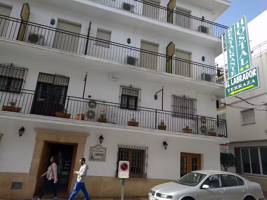 Hostal Restaurante El Labrador