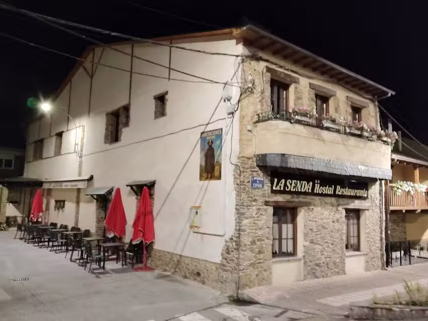 HOSTAL RESTAURANTE LA SENDA