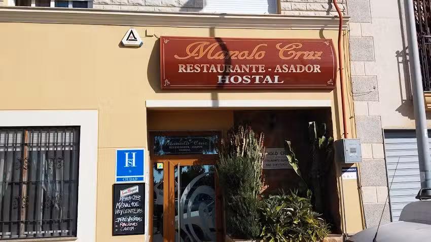 Hostal-Restaurante Manolo Cruz.