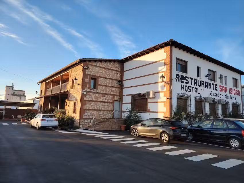 HOSTAL RESTAURANTE SAN ISIDRO