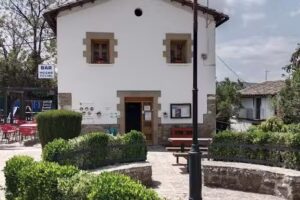 HOSTAL RESTAURANTE URRIÉS