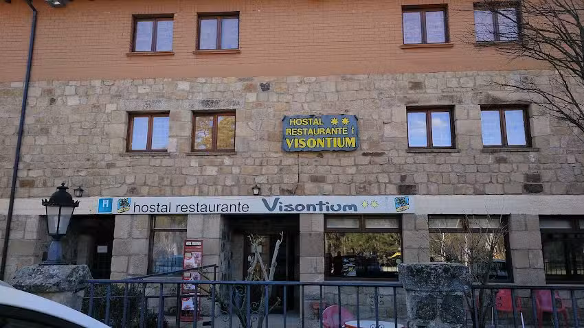 Hostal Restaurante Visontium