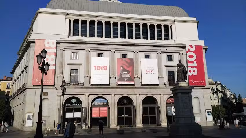 Hostal R&iacute;o Paran&aacute;