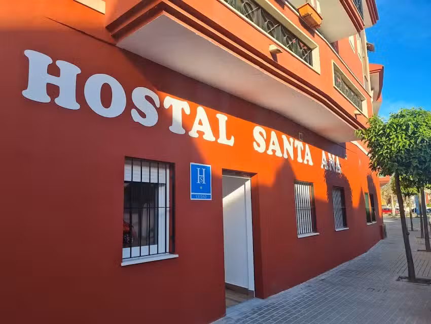 Hostal Santa Ana