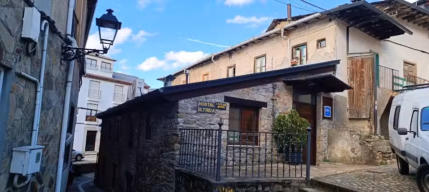 Hostal Ultreia & wineshop