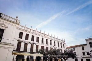 HOSTAL ZURBARAN