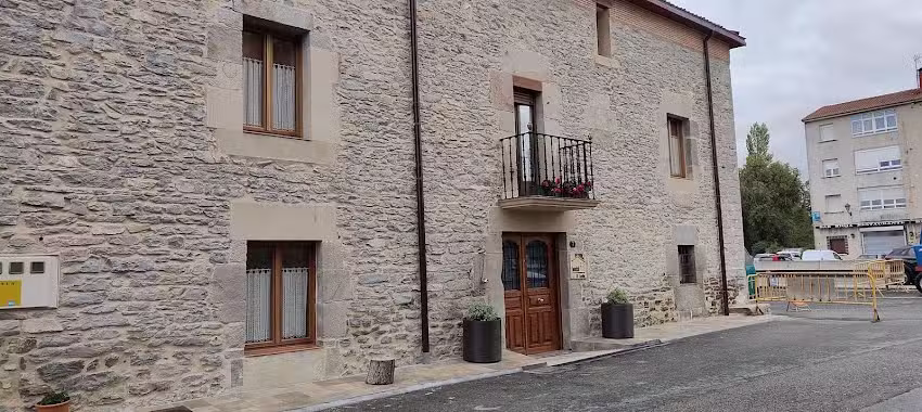 Hostel El Jard&iacute;n