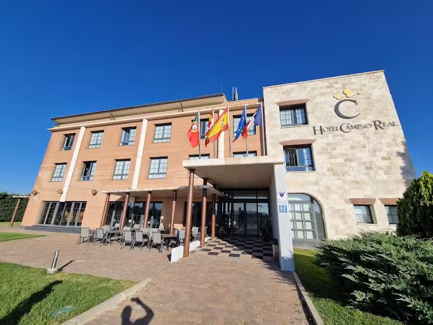 HOTEL CAMINO REAL