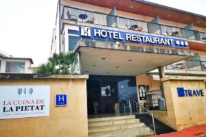 Hotel Checkin Travé