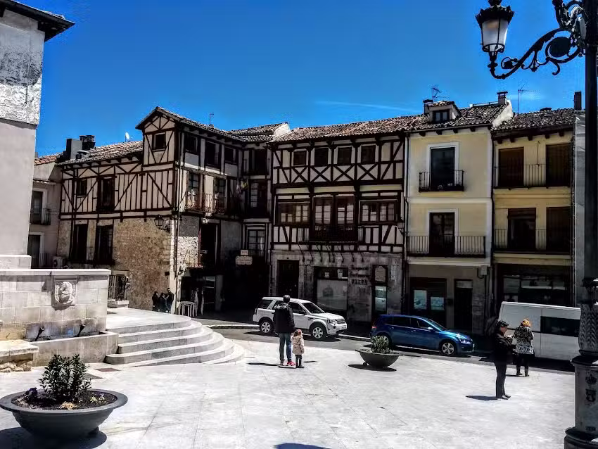 Hotel/Restaurante/Bar «San Francisco» (La Fonda)