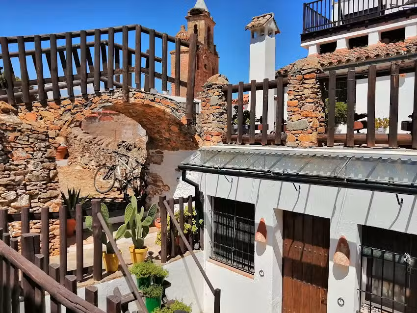 Hotel y Restaurante Casa Adriano (Hoster&iacute;a)