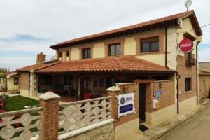 Juntos Hostel Bar Cafeteria